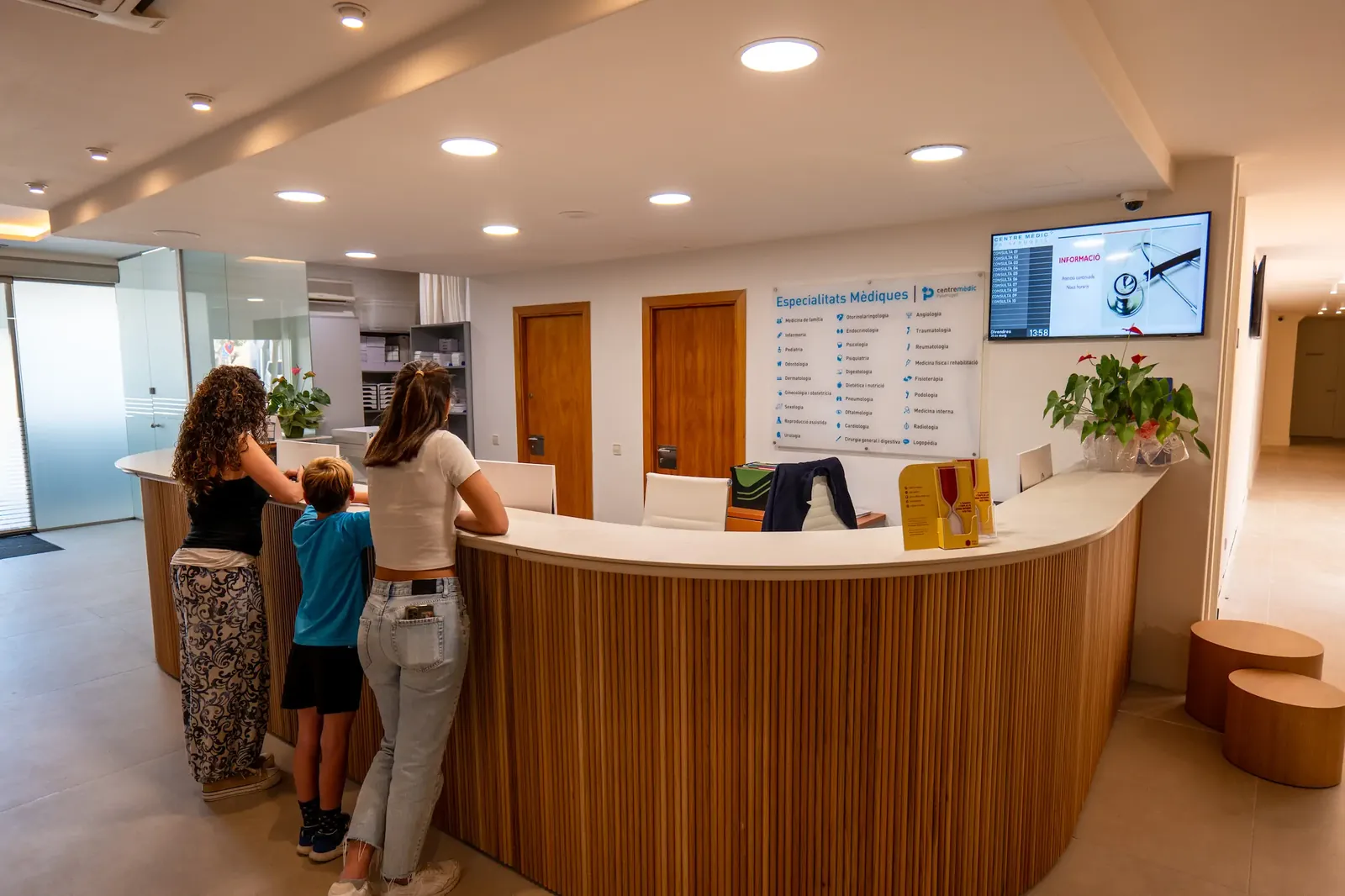Sala de espera del Centre Mèdic Palafrugell